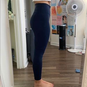 Navy Lululemon leggings inseam 28”